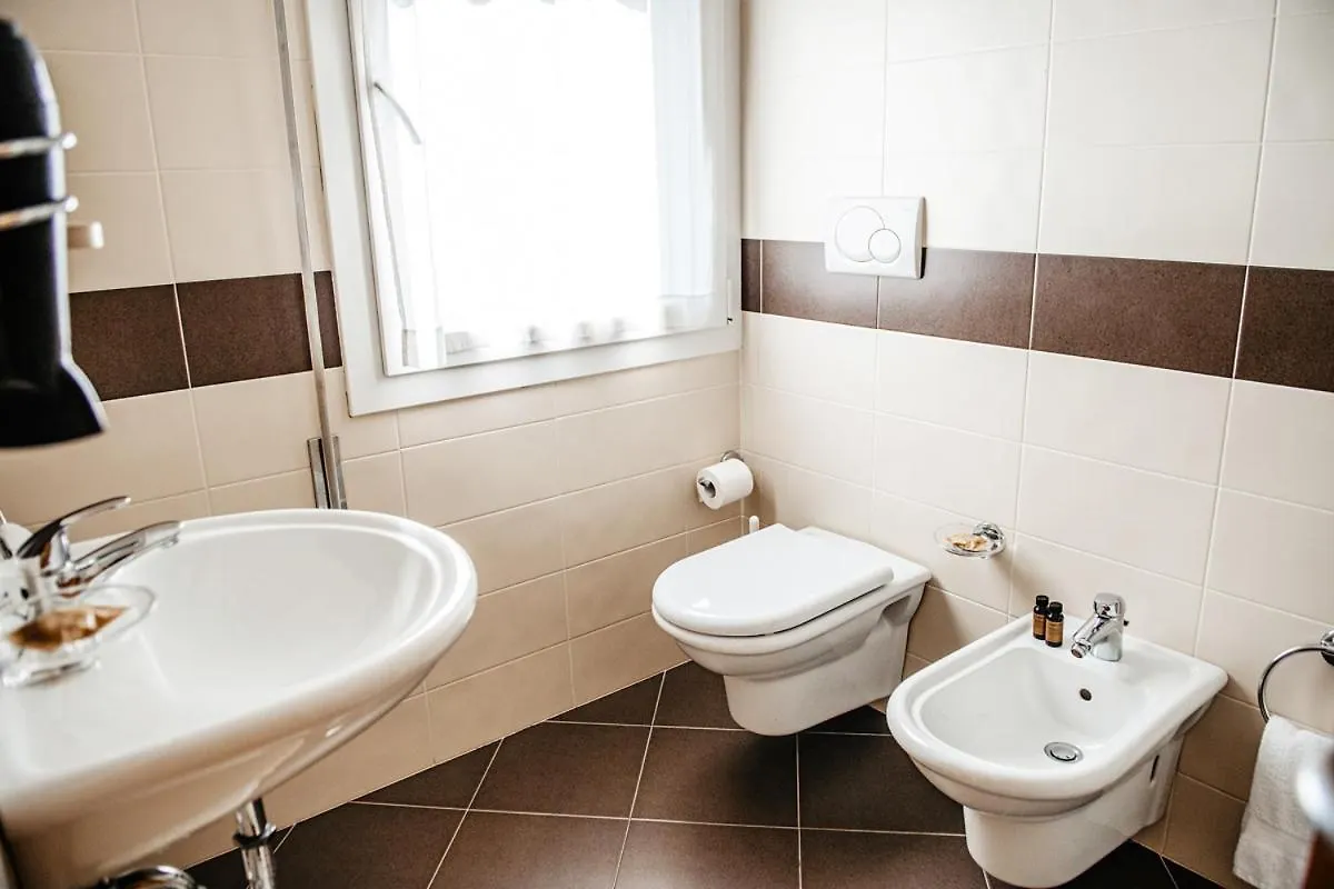 *** Bed & Breakfast Fattoria Busa Dell'Oro Monte Ortone Italien